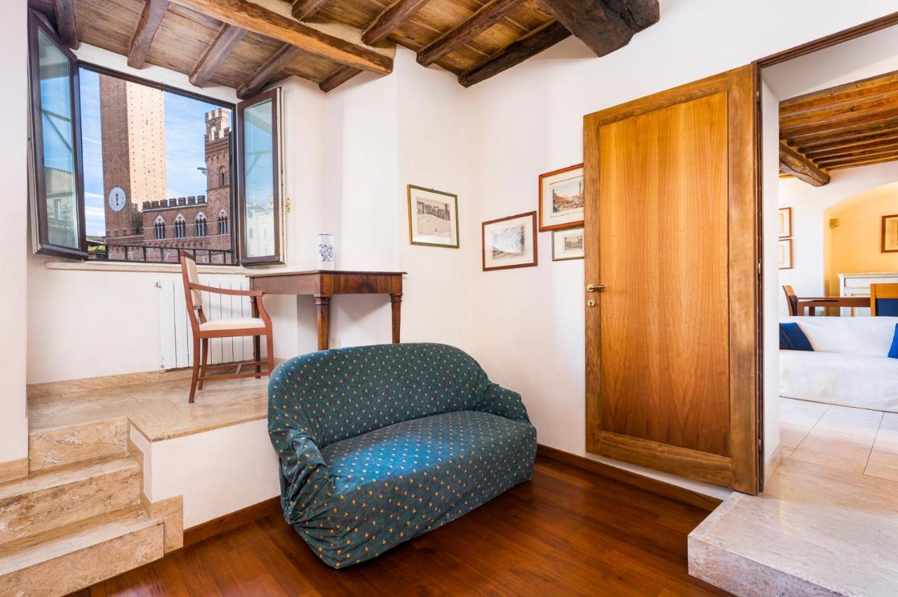 The Balcony Suite - Affaccio Su Piazza Del Campo Siena Eksteriør billede