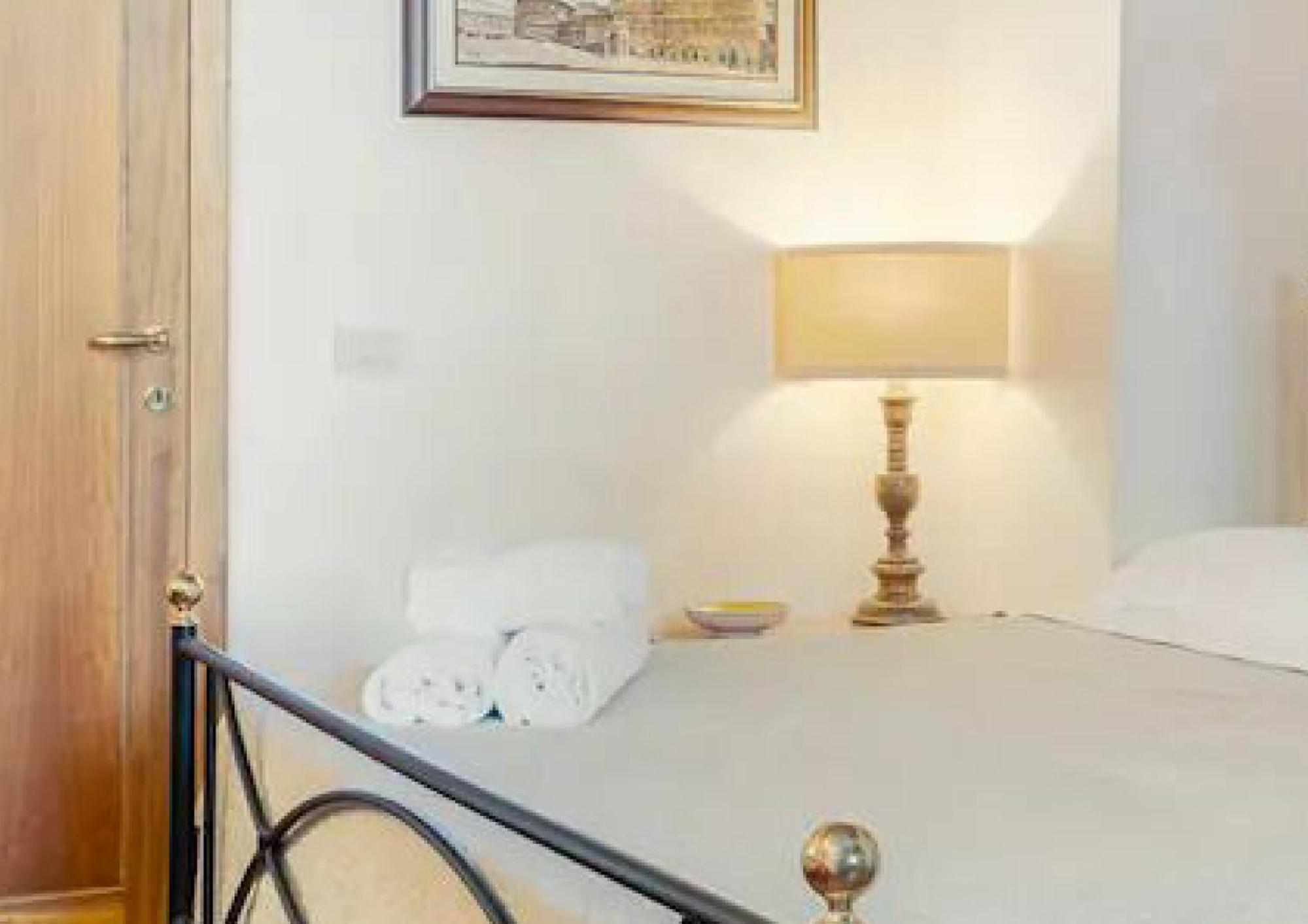 The Balcony Suite - Affaccio Su Piazza Del Campo Siena Eksteriør billede